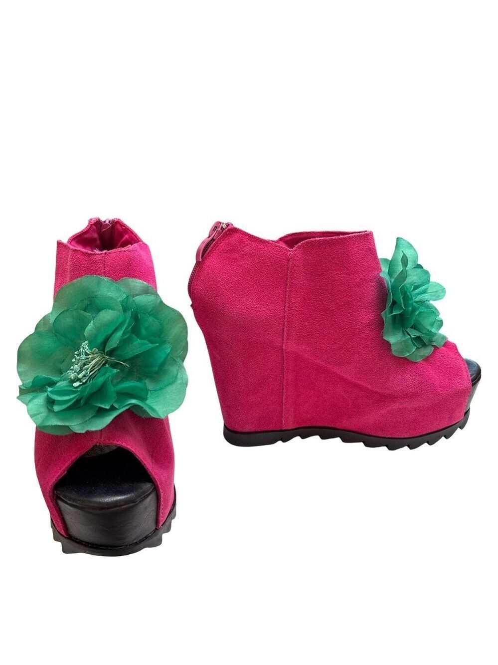 Vibrant Pink Wedge Sandals with Green Floral Detail 5.5
